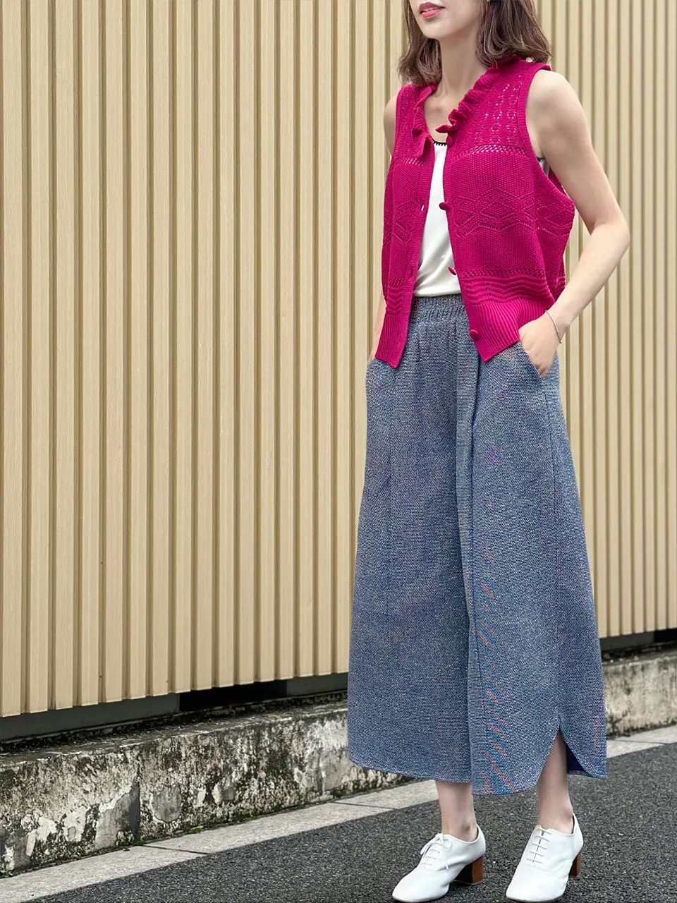 Hot Pink Ruffle Collar Pattern-stitched Button Front Vest