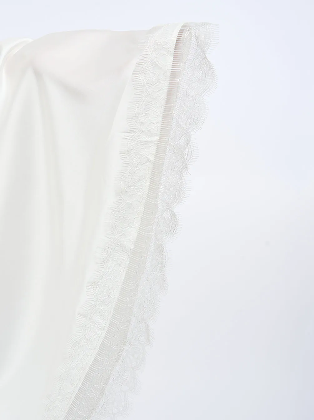 LACE PRAYER SET PLAIN WHITE
