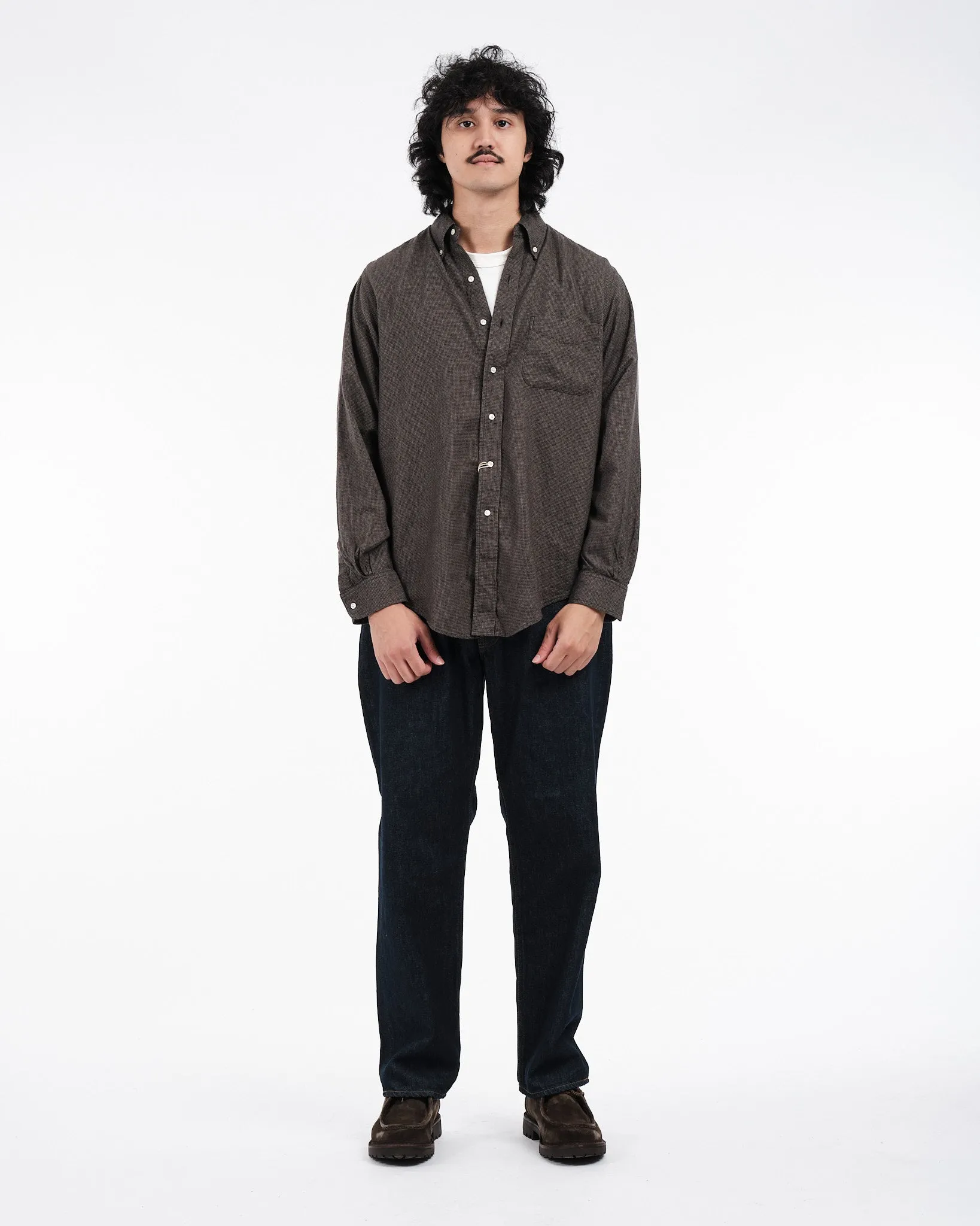 STANDARD BUTTON DOWN SHIRT CHARCOAL GRAY