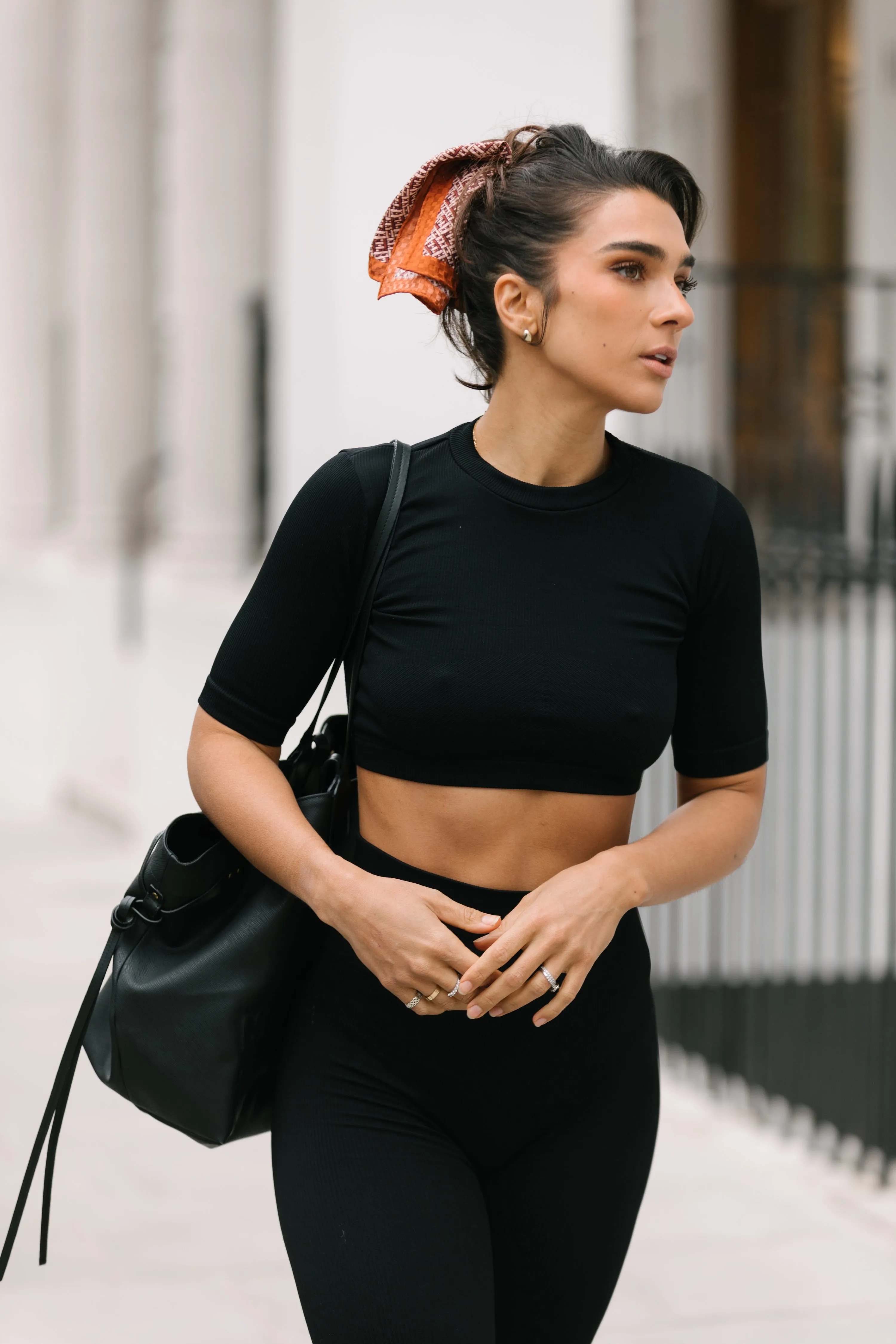 Timeless Crop - Jet Black